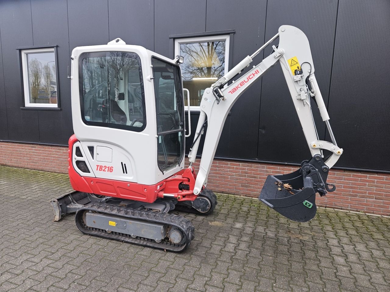 Minibagger Türe ait Takeuchi TB216 - 370 uur, Gebrauchtmaschine içinde Haaksbergen (resim 8)
