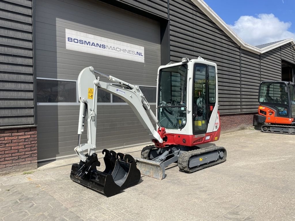 Minibagger typu Takeuchi TB216 minigraver BJ 2024 50 uur &euro;425 LEASE, Gebrauchtmaschine v Neer (Obrázek 3)