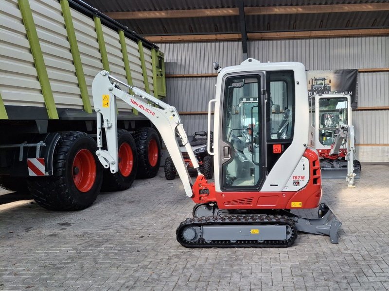 Minibagger vrste Takeuchi TB216, Neumaschine v Donkerbroek