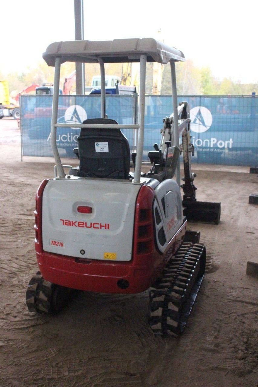 Minibagger Türe ait Takeuchi TB216, Gebrauchtmaschine içinde Antwerpen (resim 5)