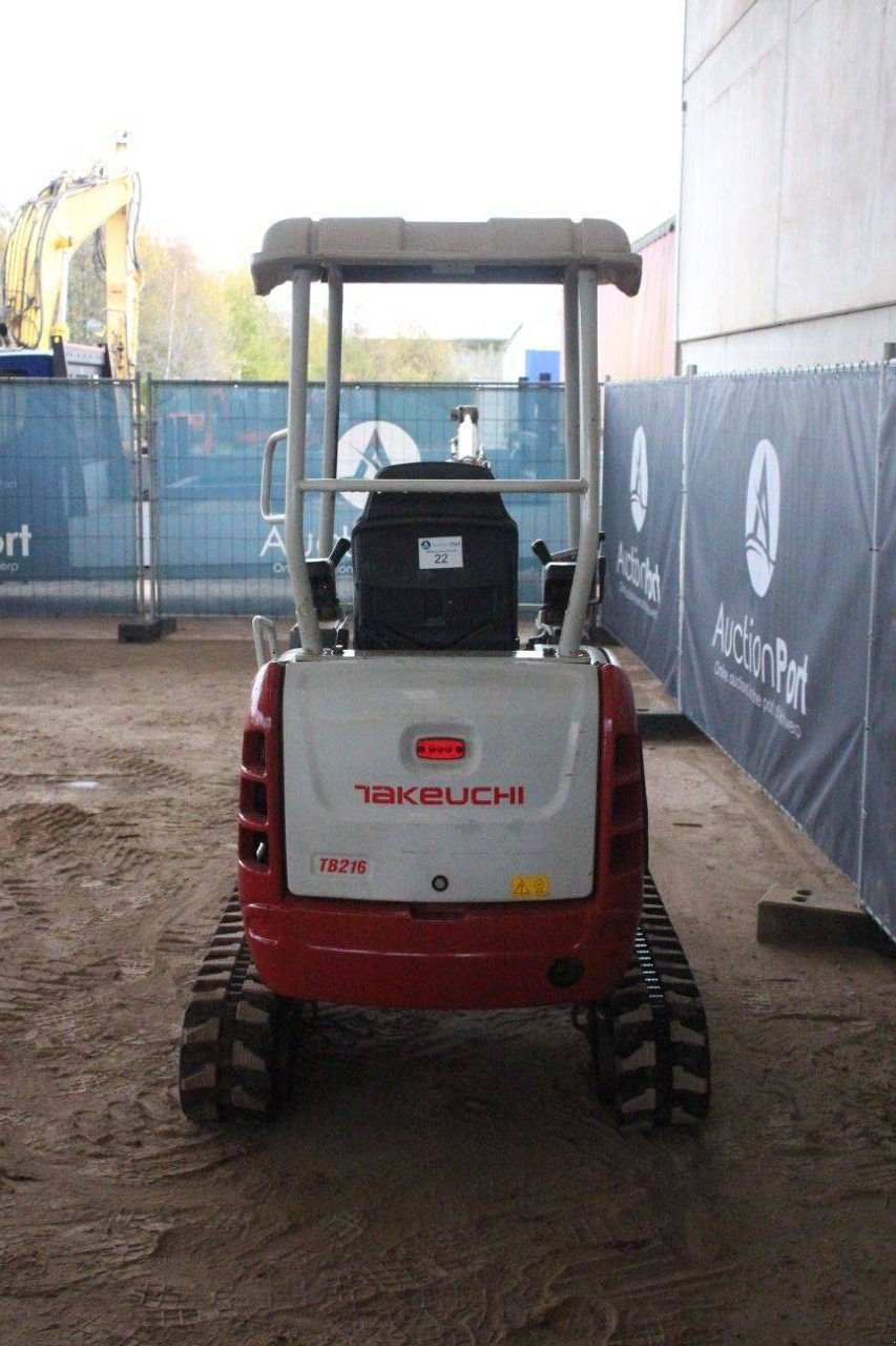 Minibagger Türe ait Takeuchi TB216, Gebrauchtmaschine içinde Antwerpen (resim 4)