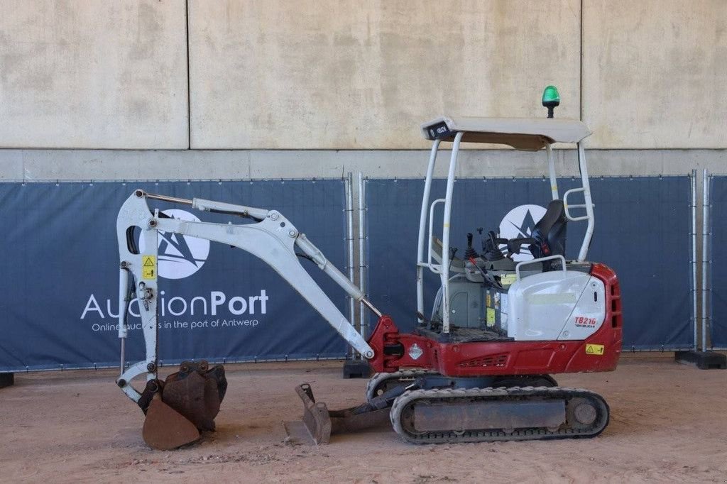 Minibagger a típus Takeuchi TB216, Gebrauchtmaschine ekkor: Antwerpen (Kép 1)