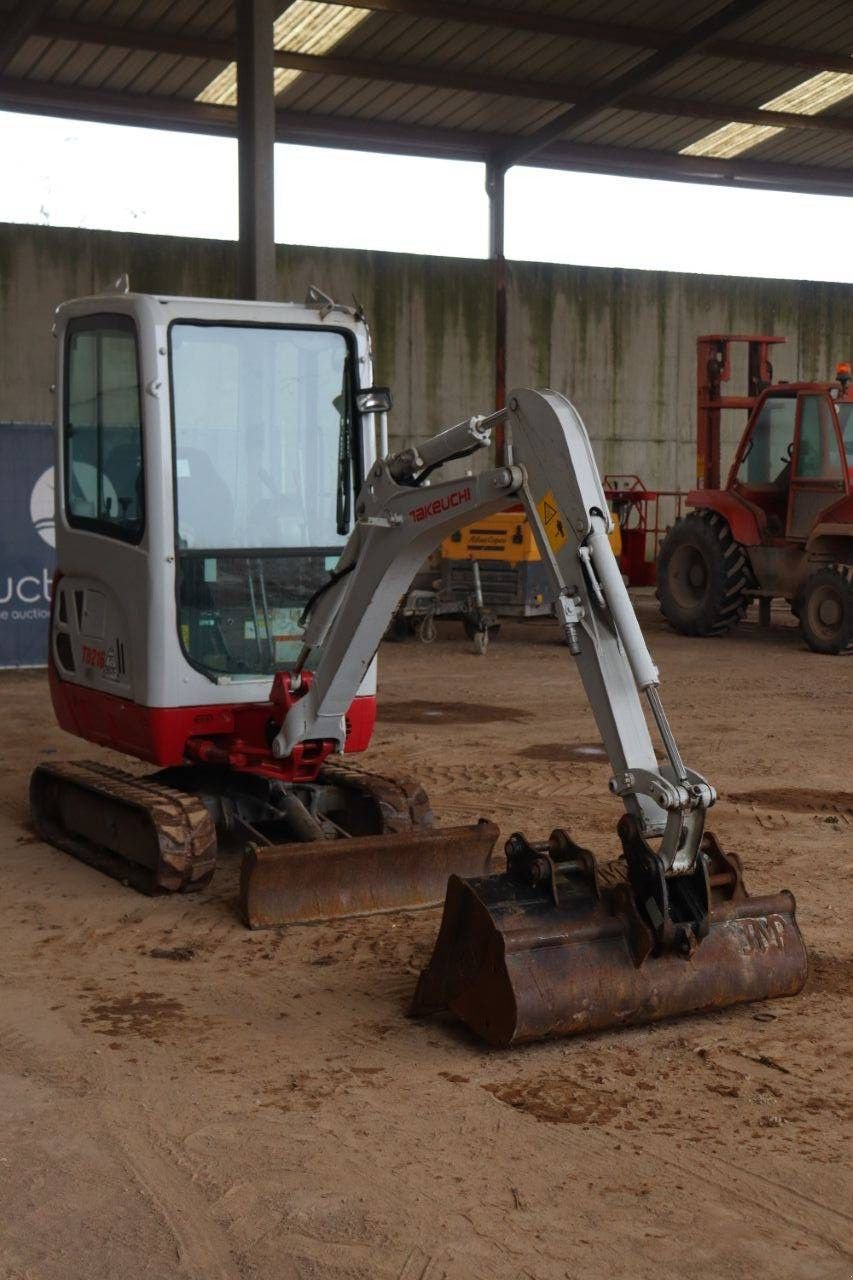 Minibagger του τύπου Takeuchi TB216, Gebrauchtmaschine σε Antwerpen (Φωτογραφία 8)