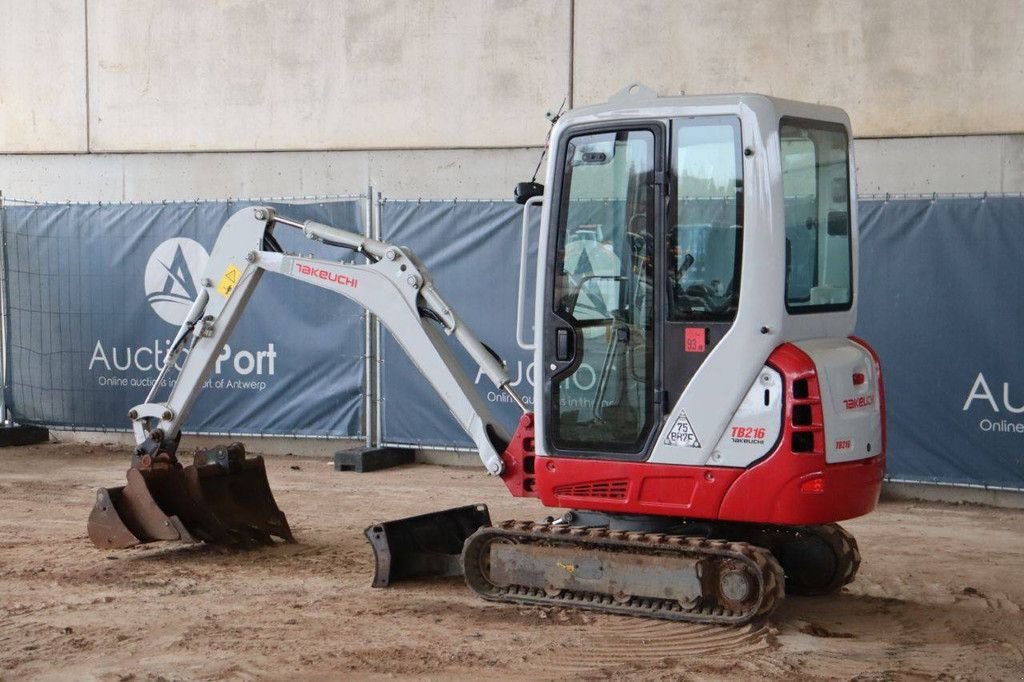 Minibagger του τύπου Takeuchi TB216, Gebrauchtmaschine σε Antwerpen (Φωτογραφία 3)