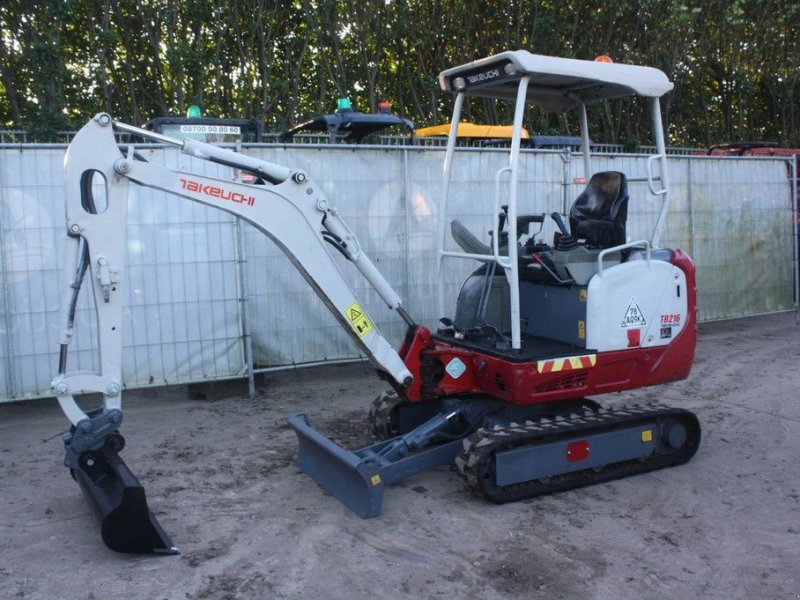 Minibagger typu Takeuchi TB216, Gebrauchtmaschine v Antwerpen (Obrázek 1)