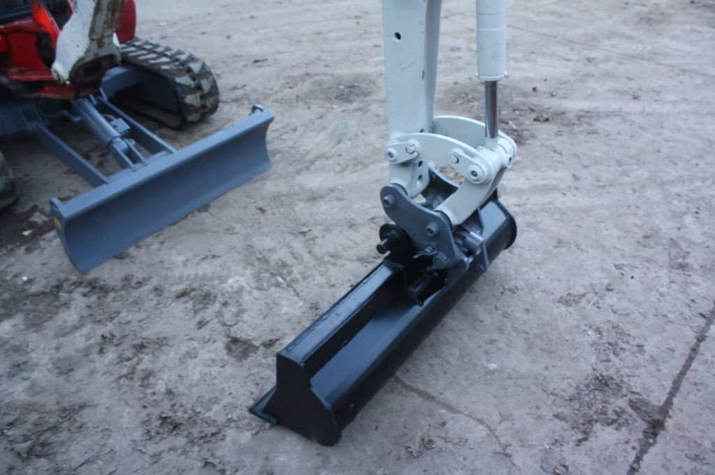 Minibagger типа Takeuchi TB216, Gebrauchtmaschine в Antwerpen (Фотография 11)
