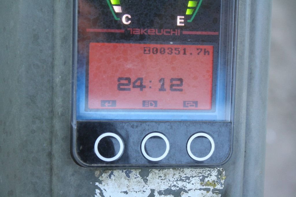 Minibagger типа Takeuchi TB216, Gebrauchtmaschine в Antwerpen (Фотография 5)