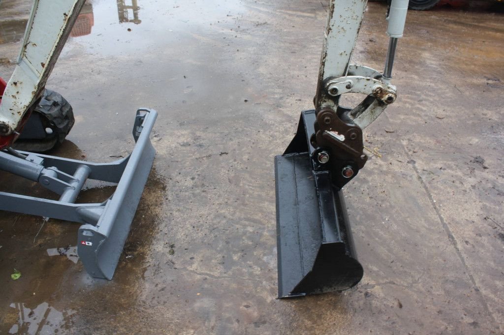 Minibagger del tipo Takeuchi TB216, Gebrauchtmaschine In Antwerpen (Immagine 11)