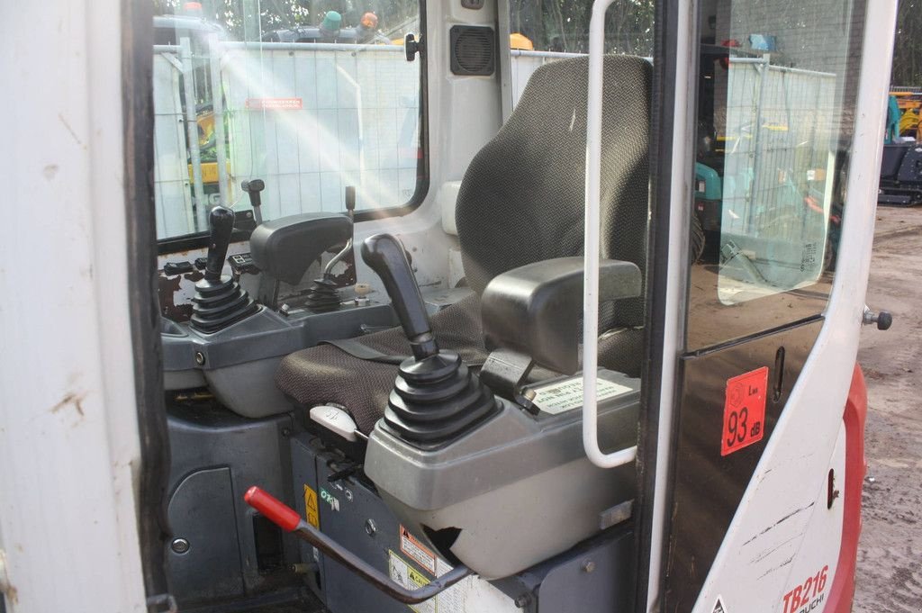 Minibagger van het type Takeuchi TB216, Gebrauchtmaschine in Antwerpen (Foto 11)