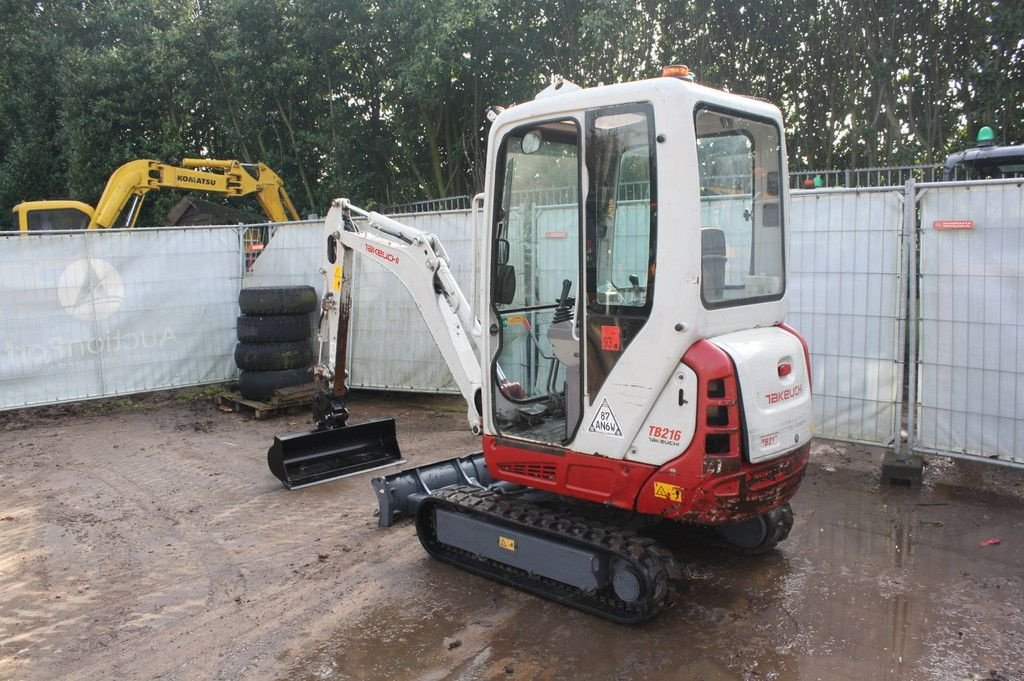 Minibagger van het type Takeuchi TB216, Gebrauchtmaschine in Antwerpen (Foto 9)