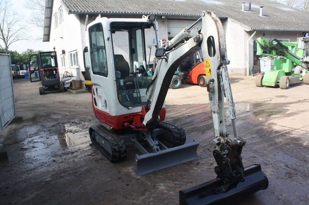 Minibagger van het type Takeuchi TB216, Gebrauchtmaschine in Antwerpen (Foto 5)