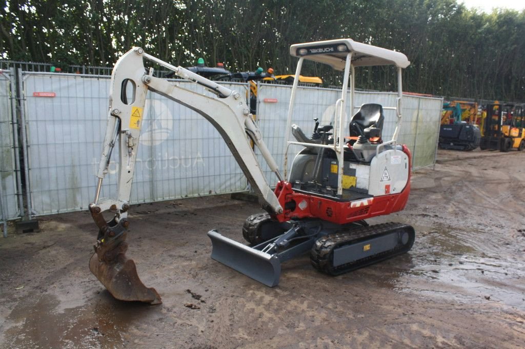 Minibagger za tip Takeuchi TB216, Gebrauchtmaschine u Antwerpen (Slika 2)