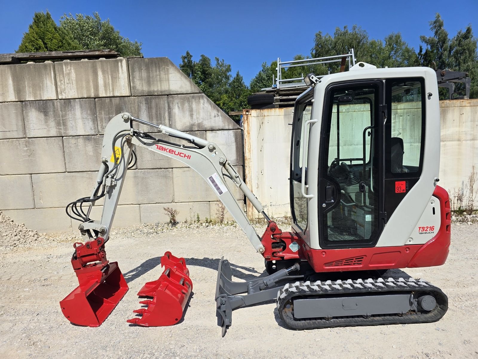 Minibagger Türe ait Takeuchi TB216, Gebrauchtmaschine içinde Gabersdorf (resim 2)