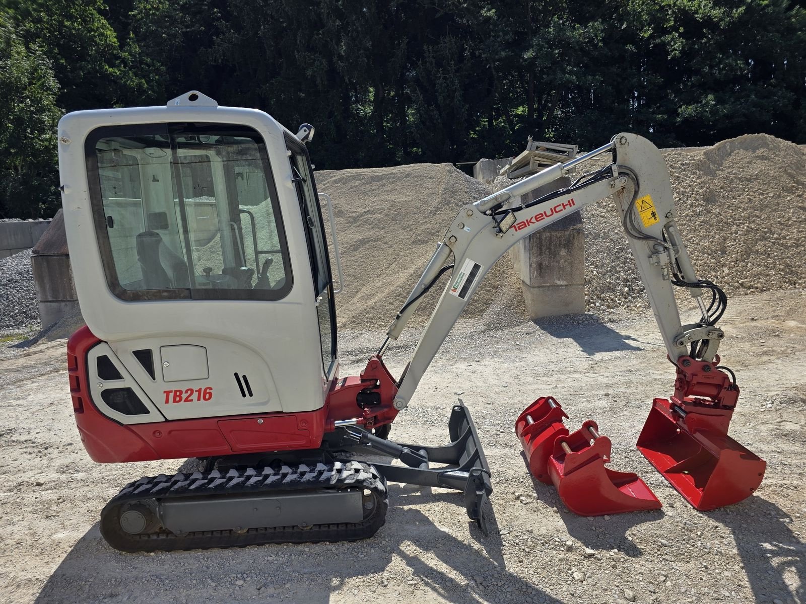 Minibagger Türe ait Takeuchi TB216, Gebrauchtmaschine içinde Gabersdorf (resim 8)