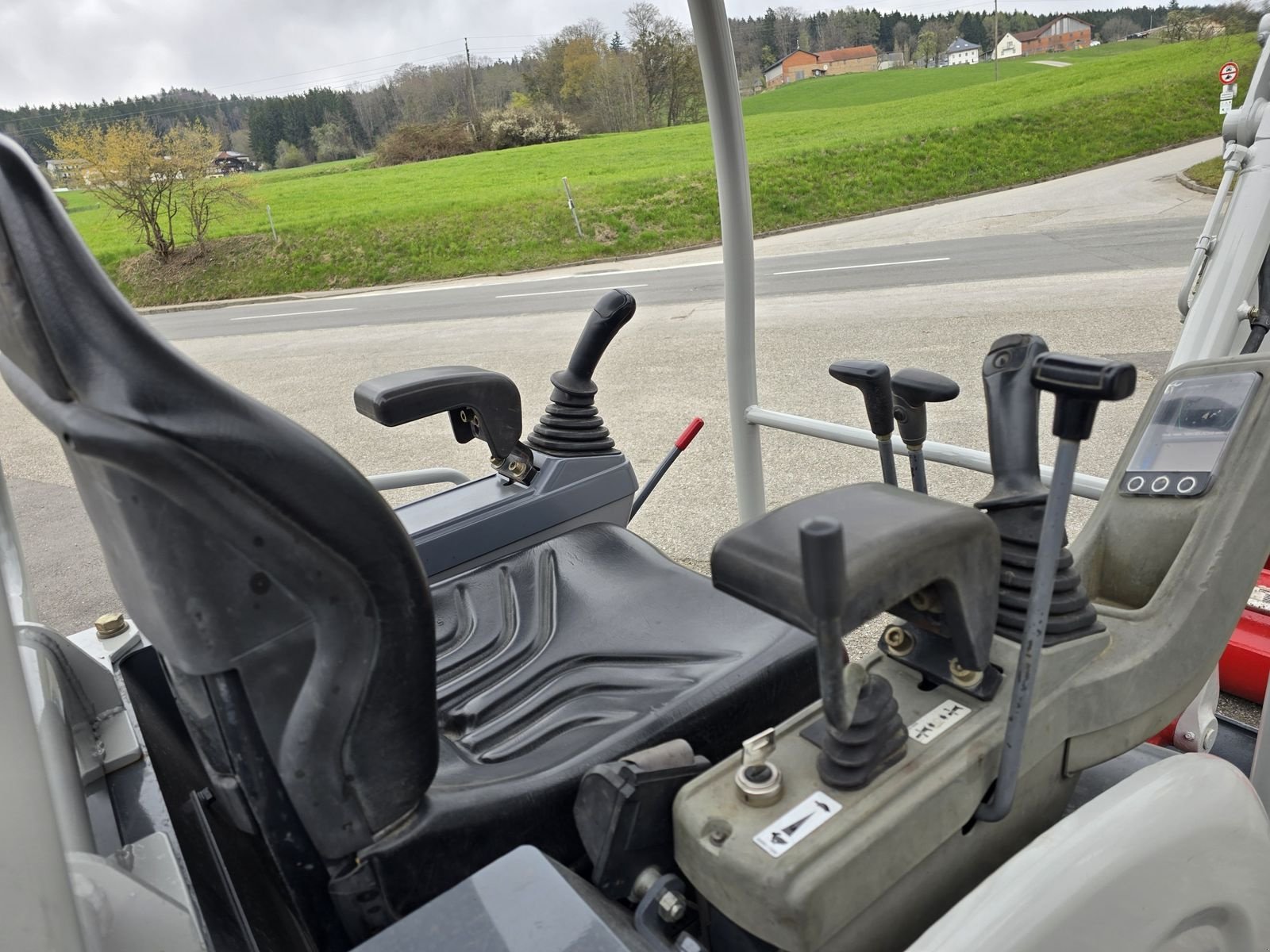 Minibagger от тип Takeuchi TB216, Gebrauchtmaschine в Gabersdorf (Снимка 14)