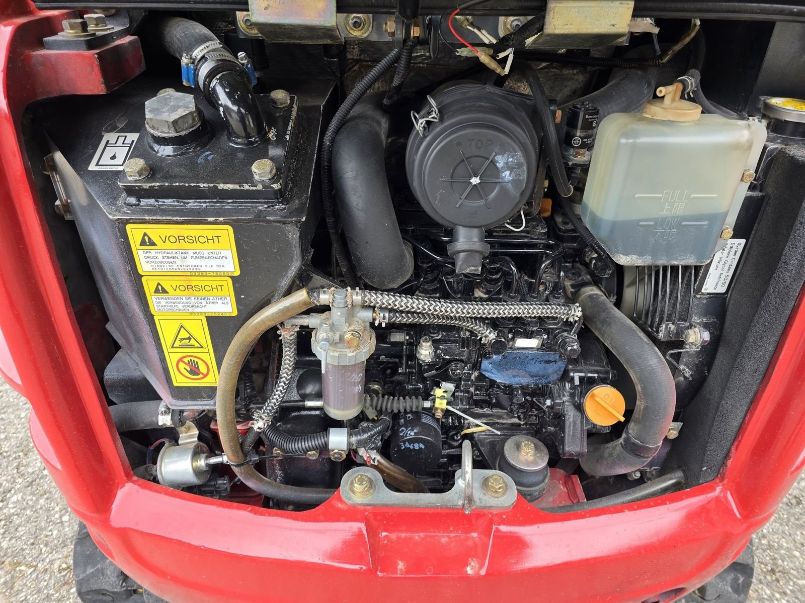 Minibagger от тип Takeuchi TB216, Gebrauchtmaschine в Gabersdorf (Снимка 13)