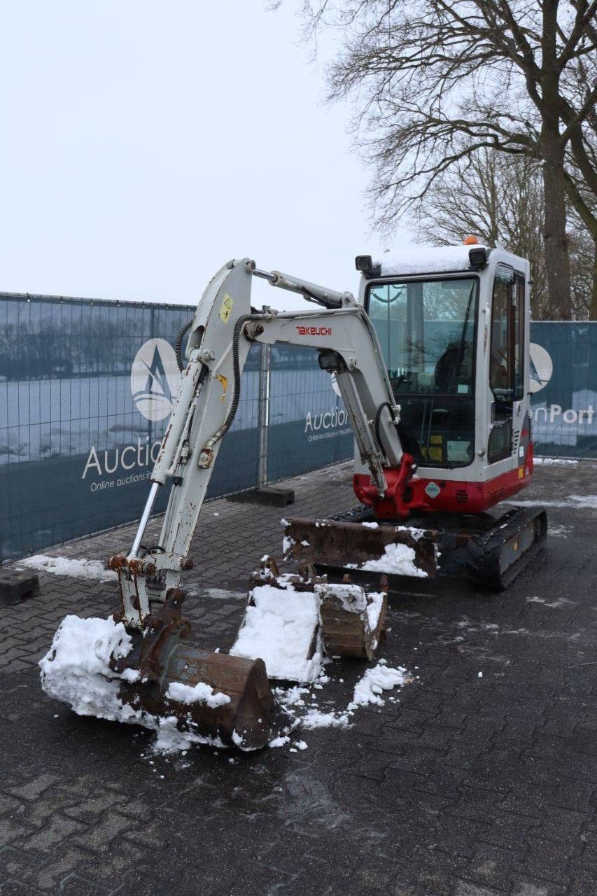 Minibagger от тип Takeuchi TB219, Gebrauchtmaschine в Antwerpen (Снимка 10)