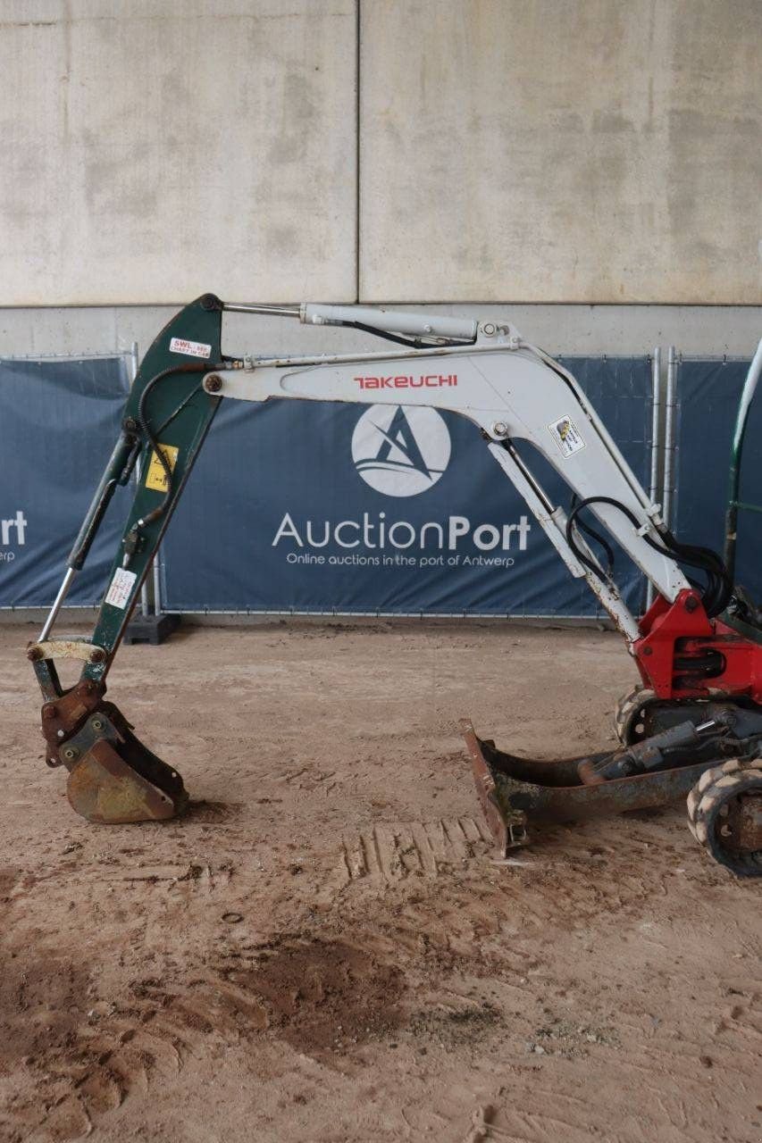 Minibagger типа Takeuchi TB219, Gebrauchtmaschine в Antwerpen (Фотография 11)