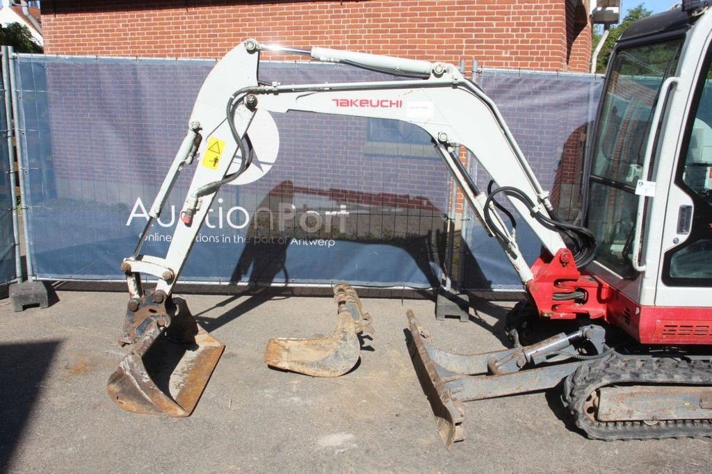 Minibagger a típus Takeuchi TB219, Gebrauchtmaschine ekkor: Antwerpen (Kép 11)