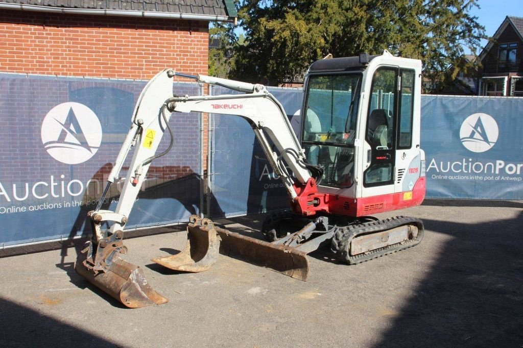 Minibagger a típus Takeuchi TB219, Gebrauchtmaschine ekkor: Antwerpen (Kép 9)