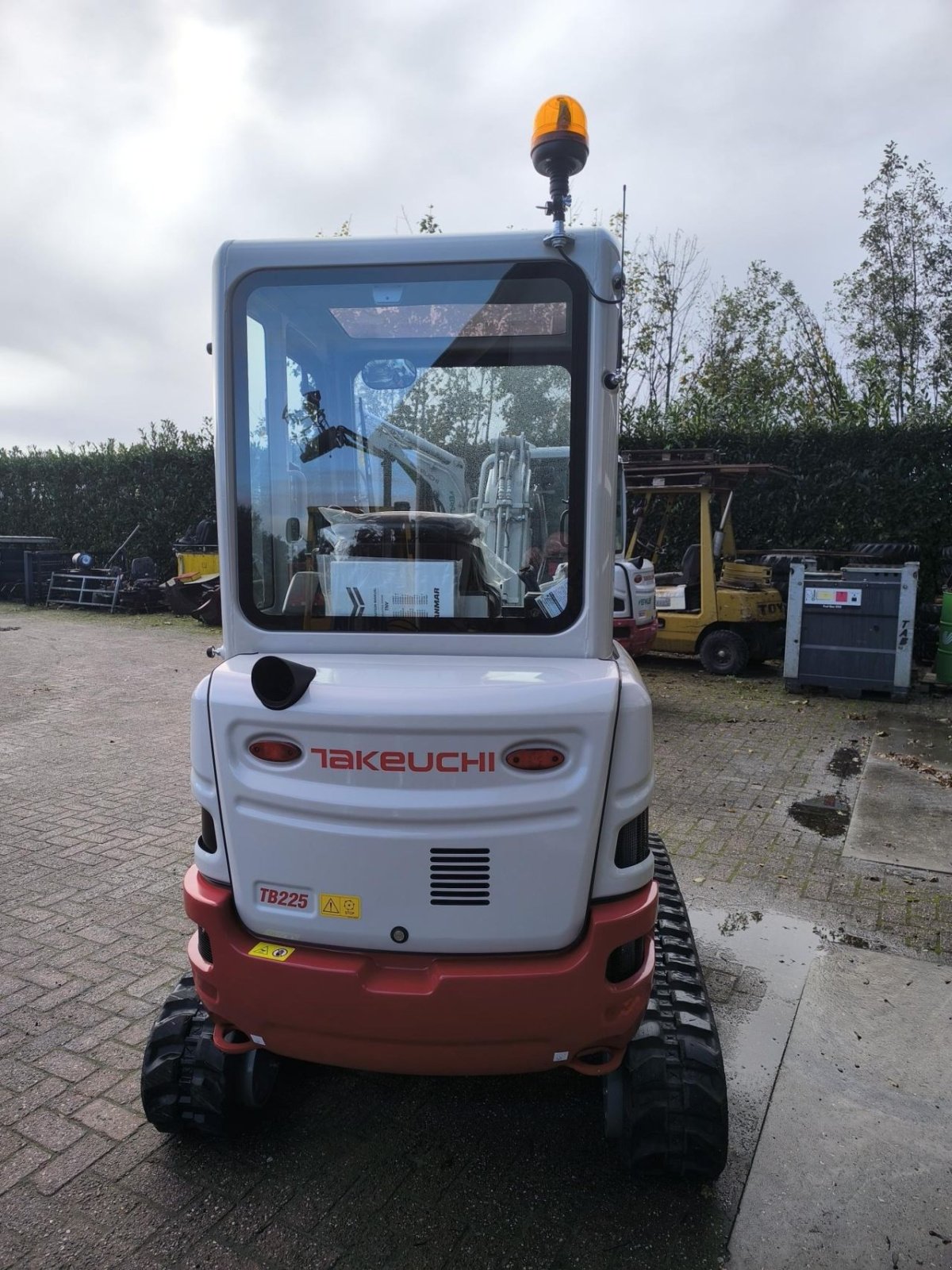 Minibagger типа Takeuchi TB225, Gebrauchtmaschine в Hardegarijp (Фотография 5)