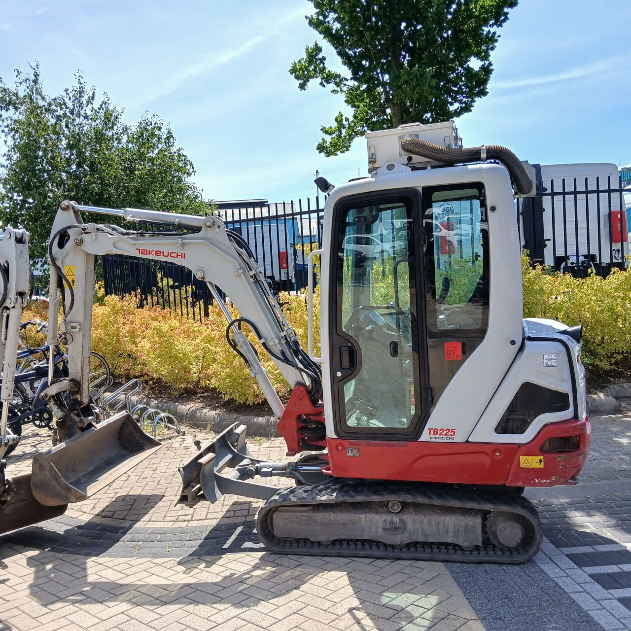 Minibagger Türe ait Takeuchi TB225., Gebrauchtmaschine içinde Alblasserdam (resim 3)