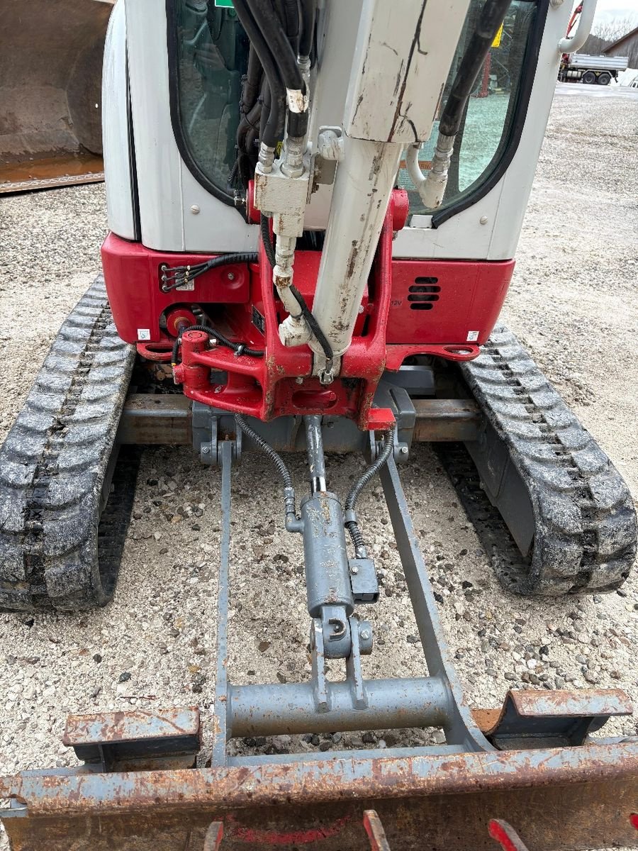 Minibagger del tipo Takeuchi TB225, Gebrauchtmaschine In Gabersdorf (Immagine 10)