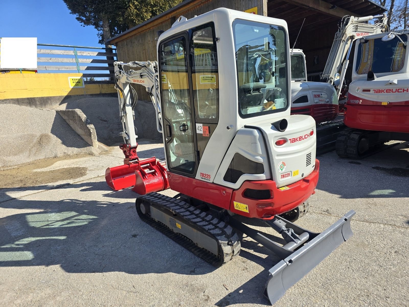 Minibagger del tipo Takeuchi TB225, Gebrauchtmaschine In Gabersdorf (Immagine 20)