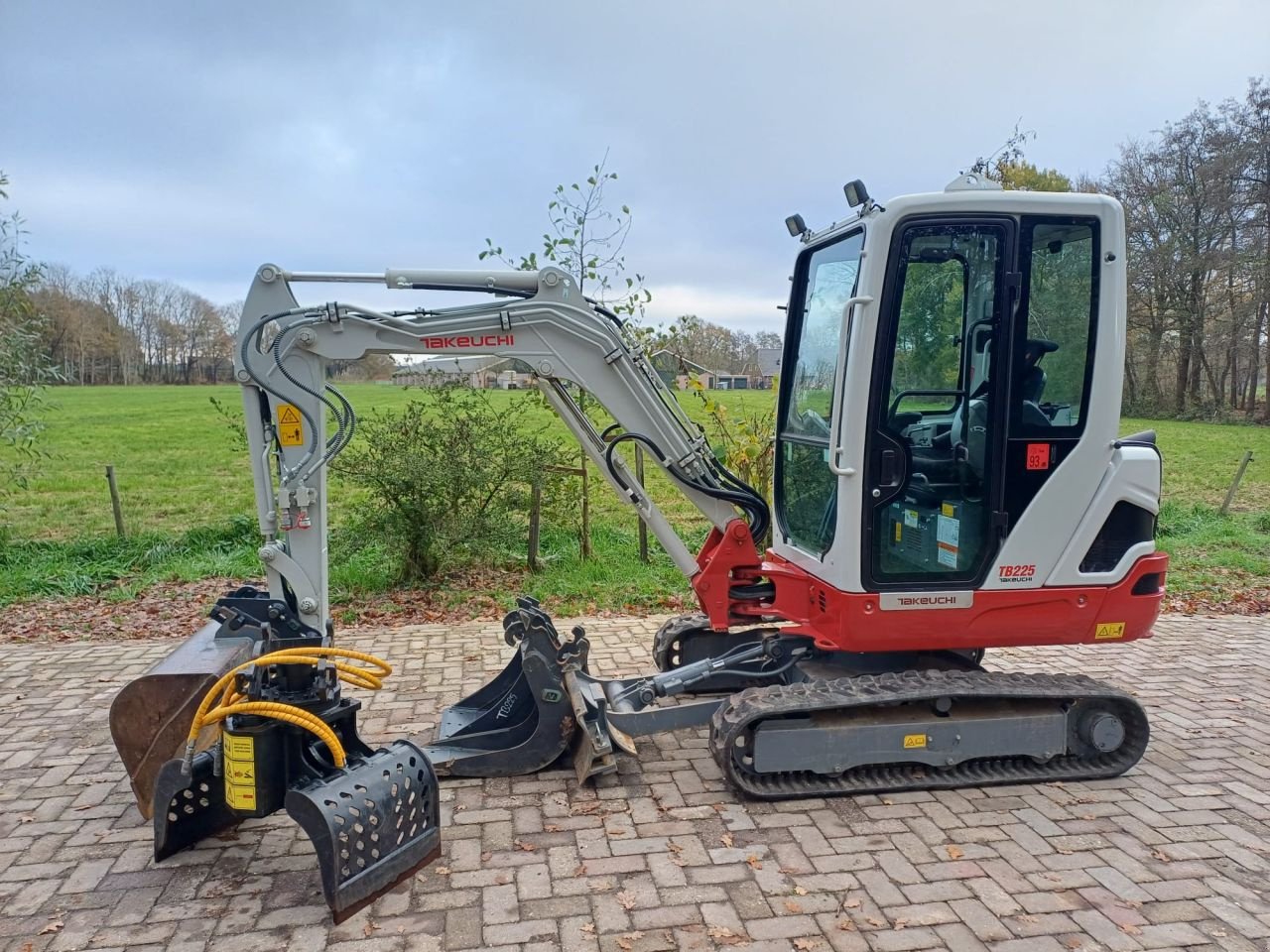 Minibagger typu Takeuchi TB225, Gebrauchtmaschine v Terschuur (Obrázek 1)