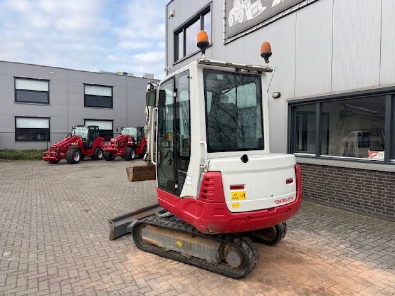 Minibagger des Typs Takeuchi TB228, Gebrauchtmaschine in Cuijk (Bild 3)