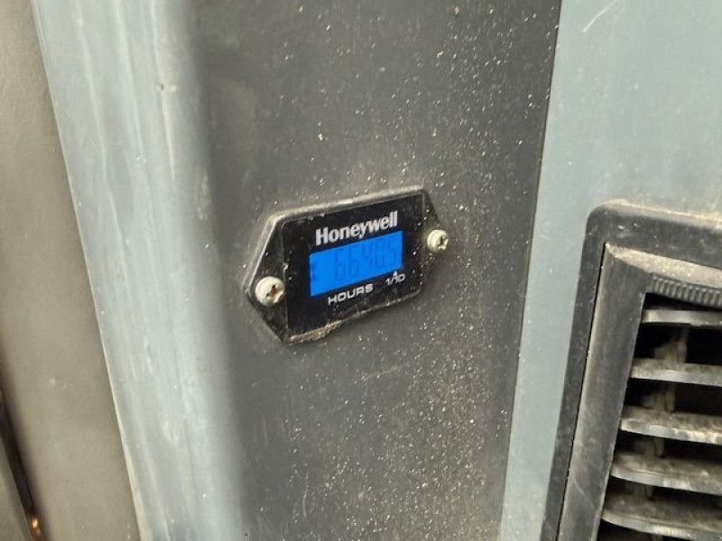 Minibagger des Typs Takeuchi TB228, Gebrauchtmaschine in Cuijk (Bild 7)