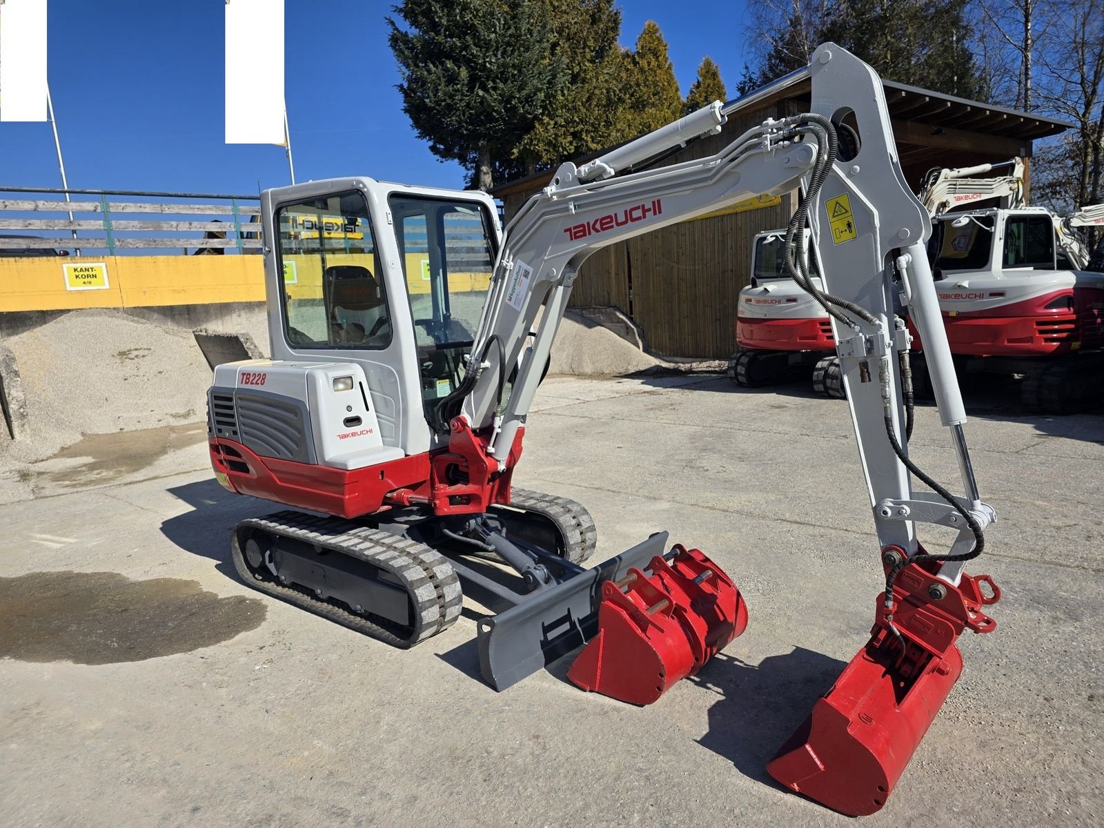 Minibagger of the type Takeuchi TB228, Gebrauchtmaschine in Gabersdorf (Picture 21)