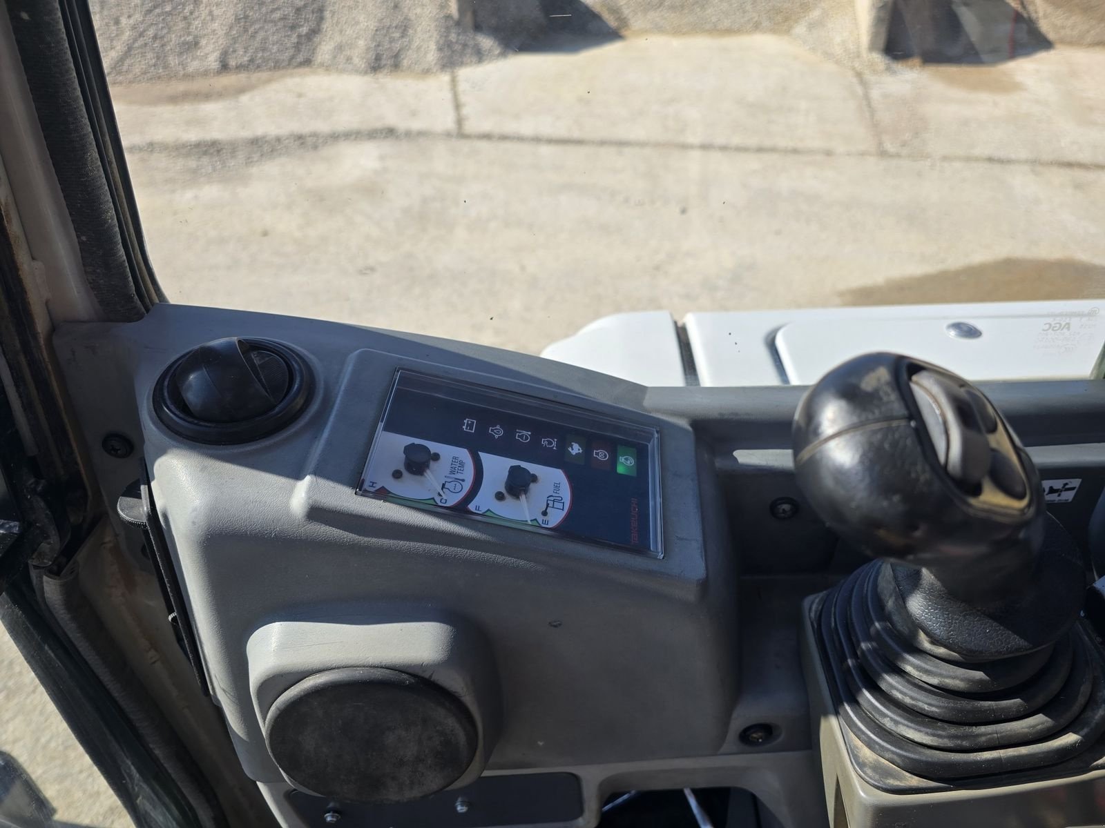 Minibagger of the type Takeuchi TB228, Gebrauchtmaschine in Gabersdorf (Picture 4)