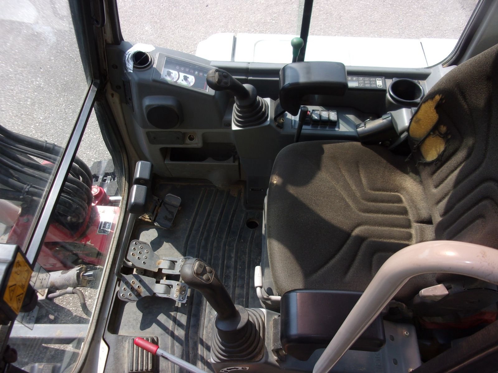 Minibagger del tipo Takeuchi TB228, Gebrauchtmaschine In Bad Leonfelden (Immagine 8)