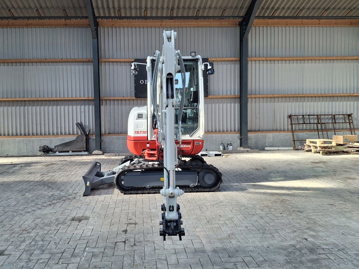 Minibagger типа Takeuchi TB230, Neumaschine в Donkerbroek (Фотография 1)