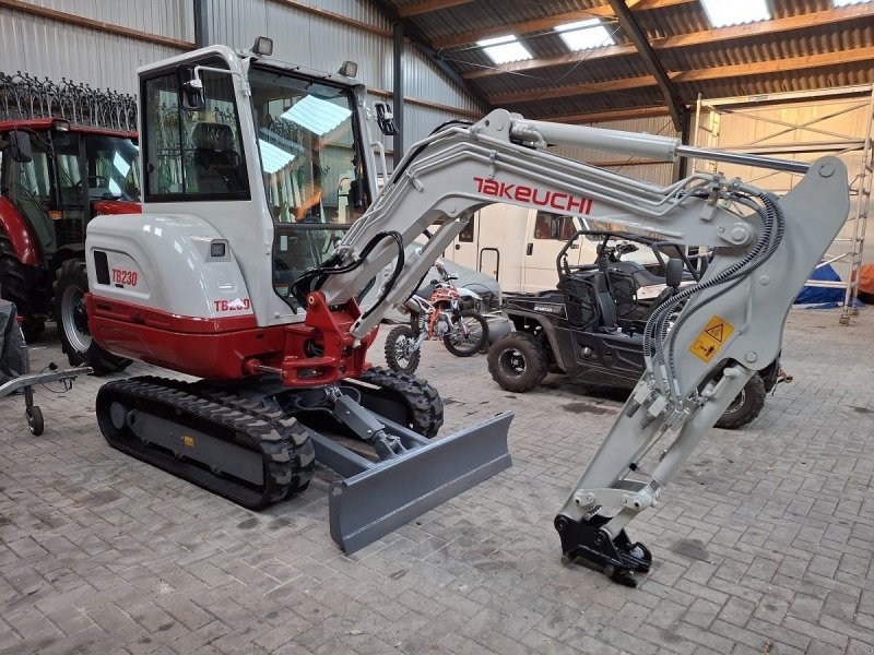 Minibagger a típus Takeuchi TB230, Gebrauchtmaschine ekkor: Donkerbroek (Kép 1)