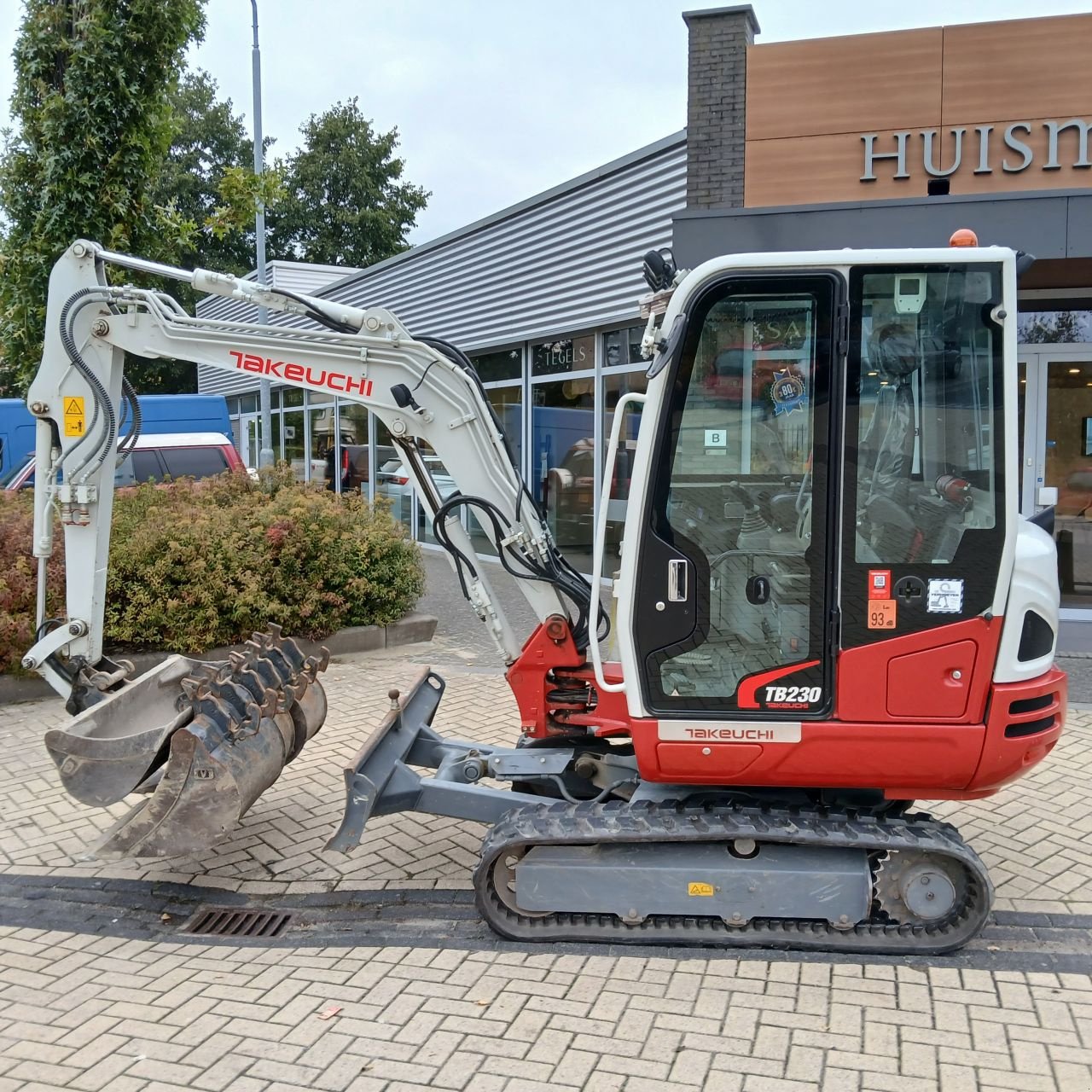 Minibagger of the type Takeuchi Tb230, Gebrauchtmaschine in Alblasserdam (Picture 1)