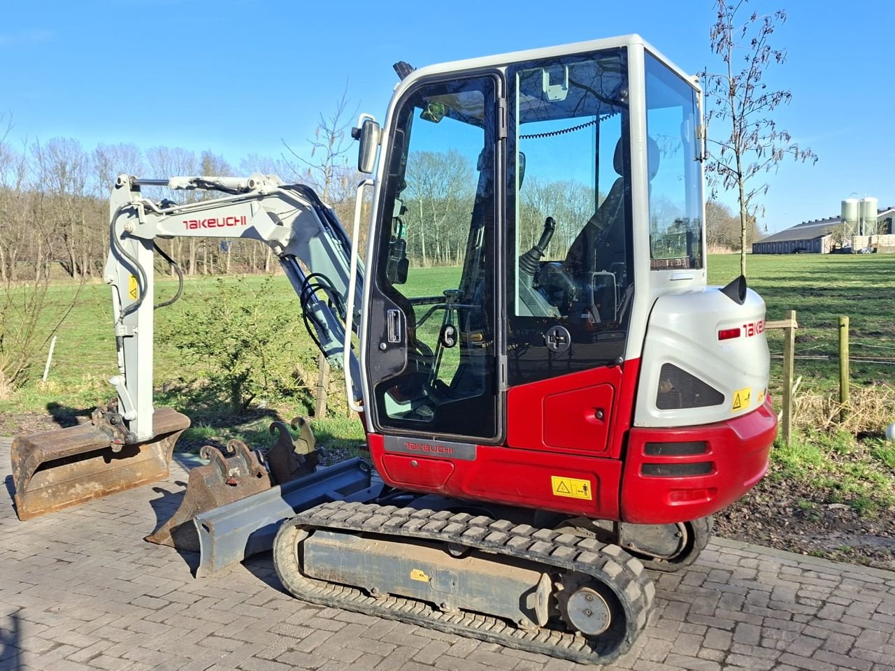 Minibagger typu Takeuchi TB230, Gebrauchtmaschine w Terschuur (Zdjęcie 4)