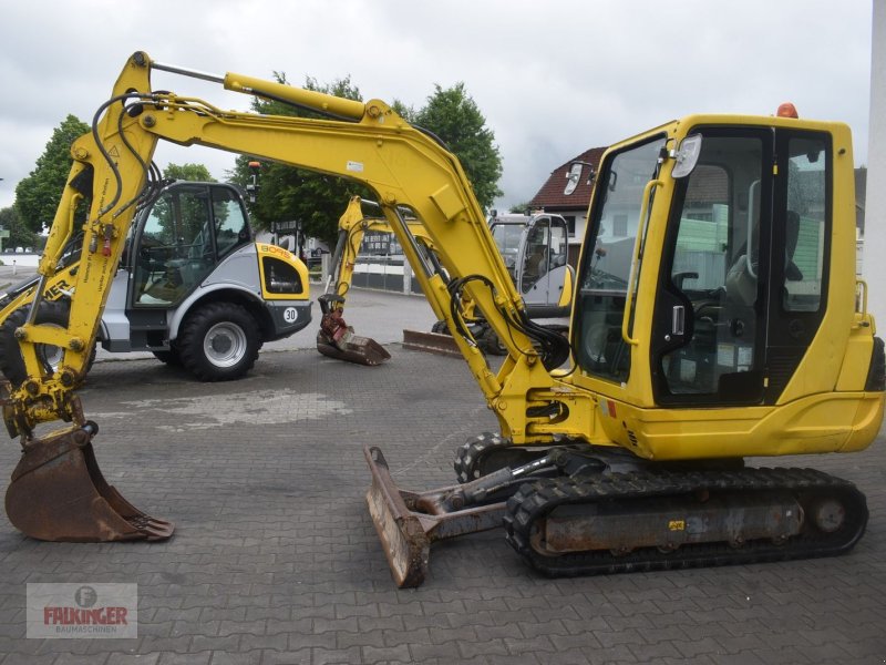 Minibagger typu Takeuchi TB235 mit Powertilt, Gebrauchtmaschine v Putzleinsdorf (Obrázek 1)
