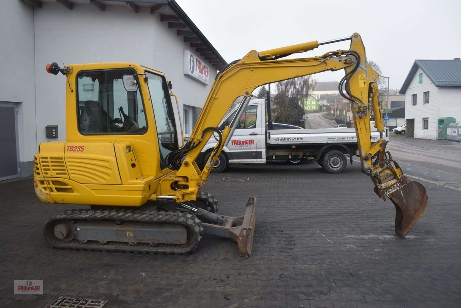 Minibagger типа Takeuchi TB235 mit Powertilt, Gebrauchtmaschine в Putzleinsdorf (Фотография 2)