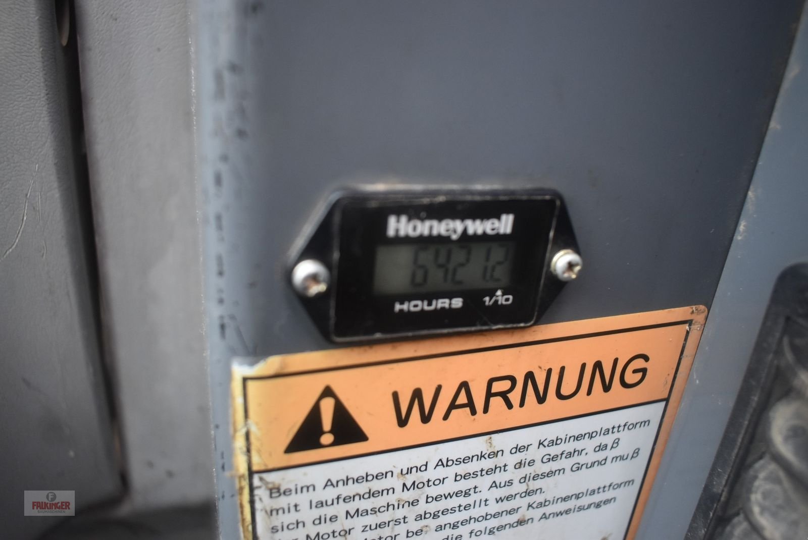 Minibagger типа Takeuchi TB235 mit Powertilt, Gebrauchtmaschine в Putzleinsdorf (Фотография 12)