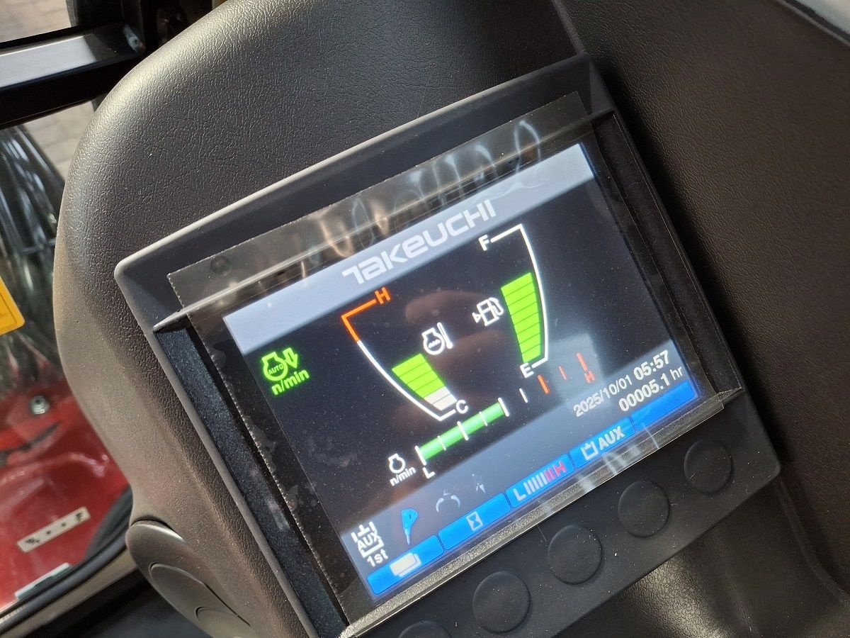 Minibagger van het type Takeuchi TB235, Neumaschine in Donkerbroek (Foto 5)