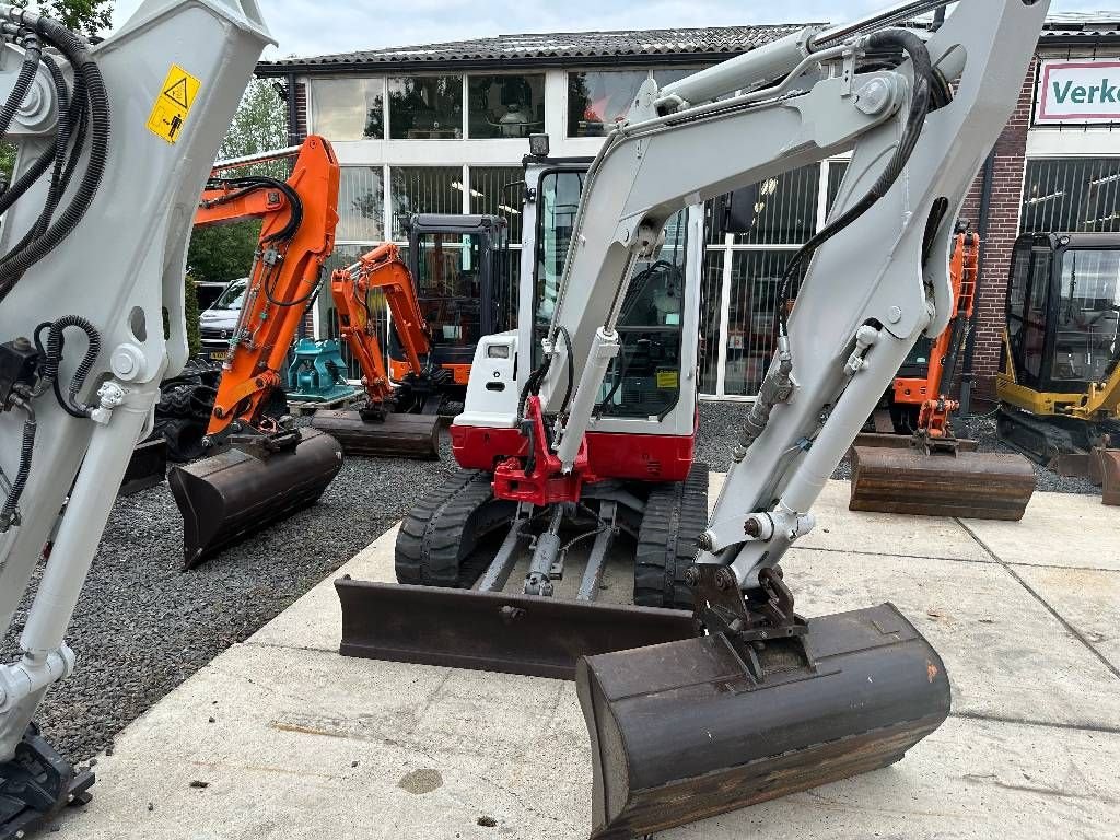 Minibagger za tip Takeuchi TB235, Gebrauchtmaschine u Kockengen (Slika 4)