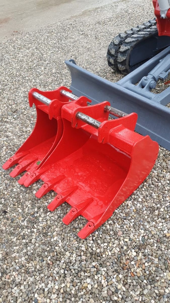 Minibagger des Typs Takeuchi TB235, Gebrauchtmaschine in Gabersdorf (Bild 13)