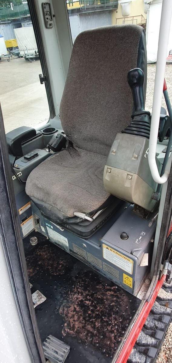 Minibagger des Typs Takeuchi TB235, Gebrauchtmaschine in Gabersdorf (Bild 10)