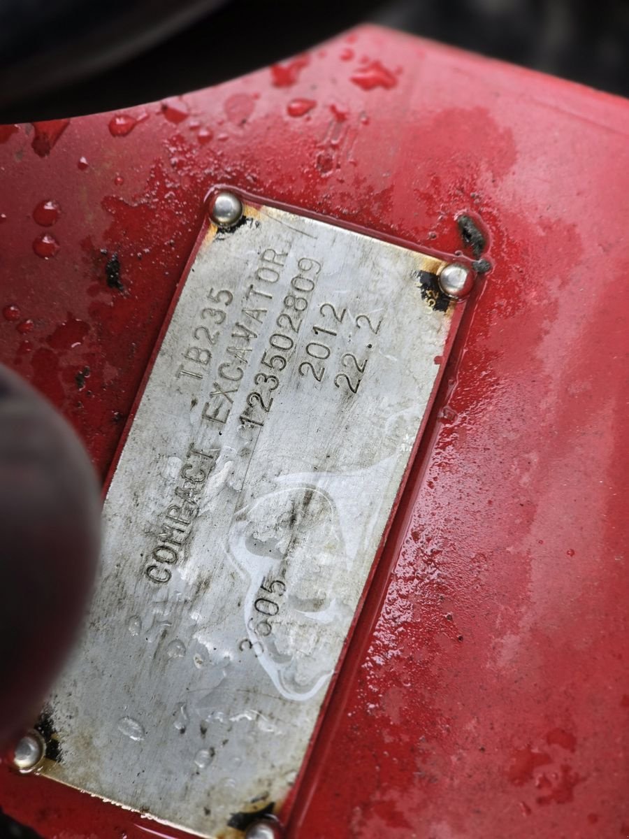 Minibagger za tip Takeuchi TB235, Gebrauchtmaschine u Gabersdorf (Slika 8)