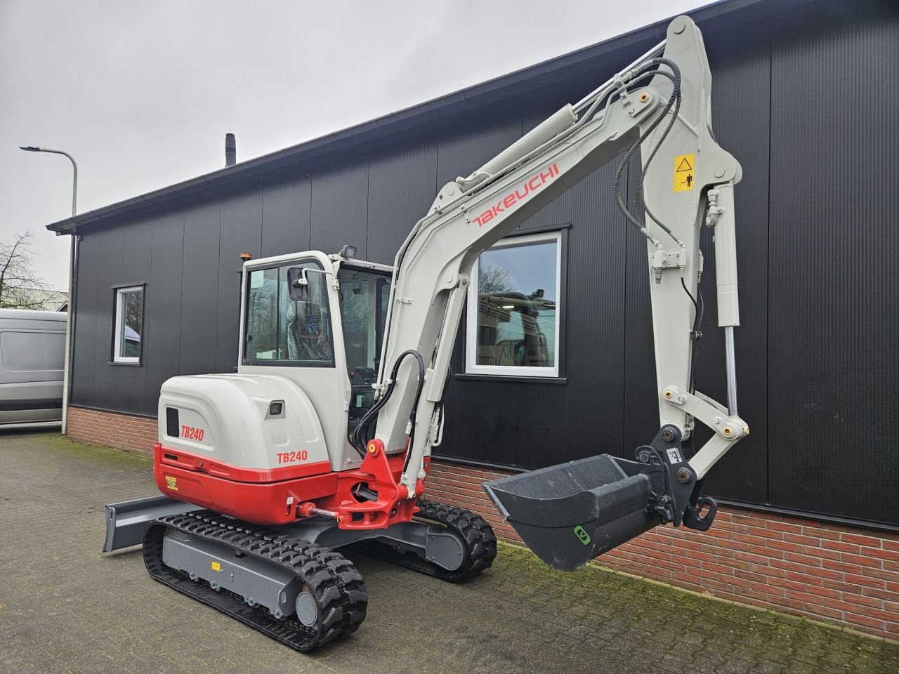Minibagger des Typs Takeuchi TB240 stage V, Gebrauchtmaschine in Haaksbergen (Bild 7)