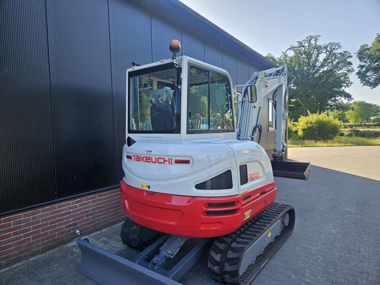 Minibagger типа Takeuchi TB240 stage V, Gebrauchtmaschine в Haaksbergen (Фотография 10)