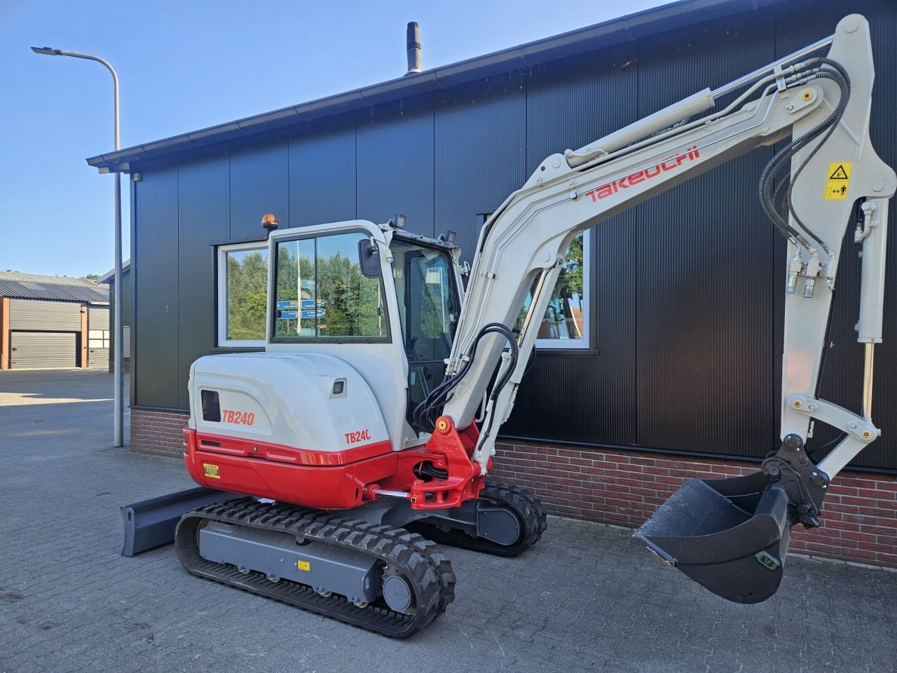 Minibagger типа Takeuchi TB240 stage V, Gebrauchtmaschine в Haaksbergen (Фотография 8)