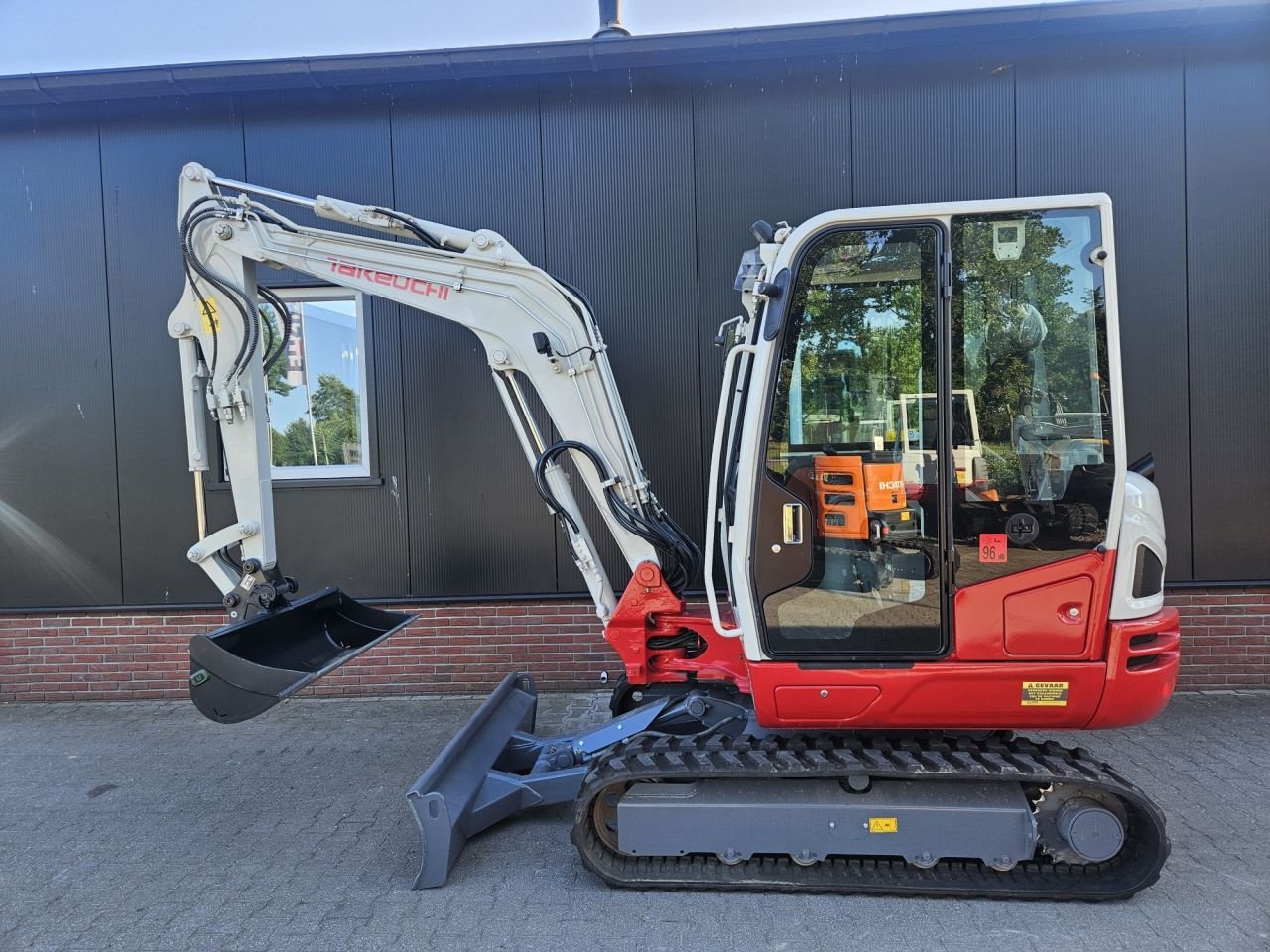 Minibagger типа Takeuchi TB240 stage V, Gebrauchtmaschine в Haaksbergen (Фотография 1)